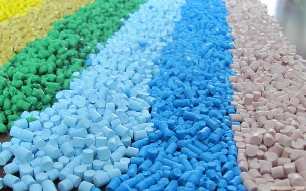 朗盛擴大用于高性能聚合物的耐熱黃 色顏料系列