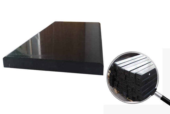 托盤(pán)輸送機(jī)鏈條導(dǎo)向軌的選購(gòu)注意事項(xiàng)和配件搭配建議