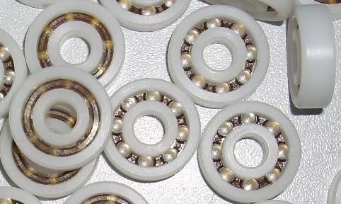 塑料軸承為什么選擇超高分子量聚乙烯（UHMWPE）材料？