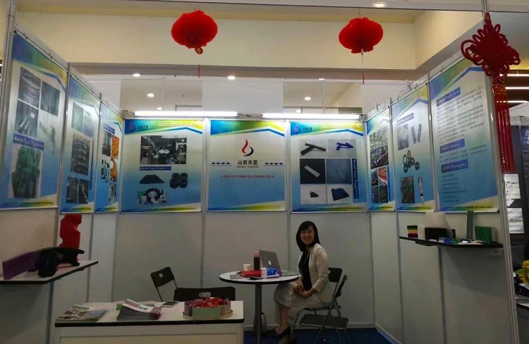 100萬的耐磨板15天交貨