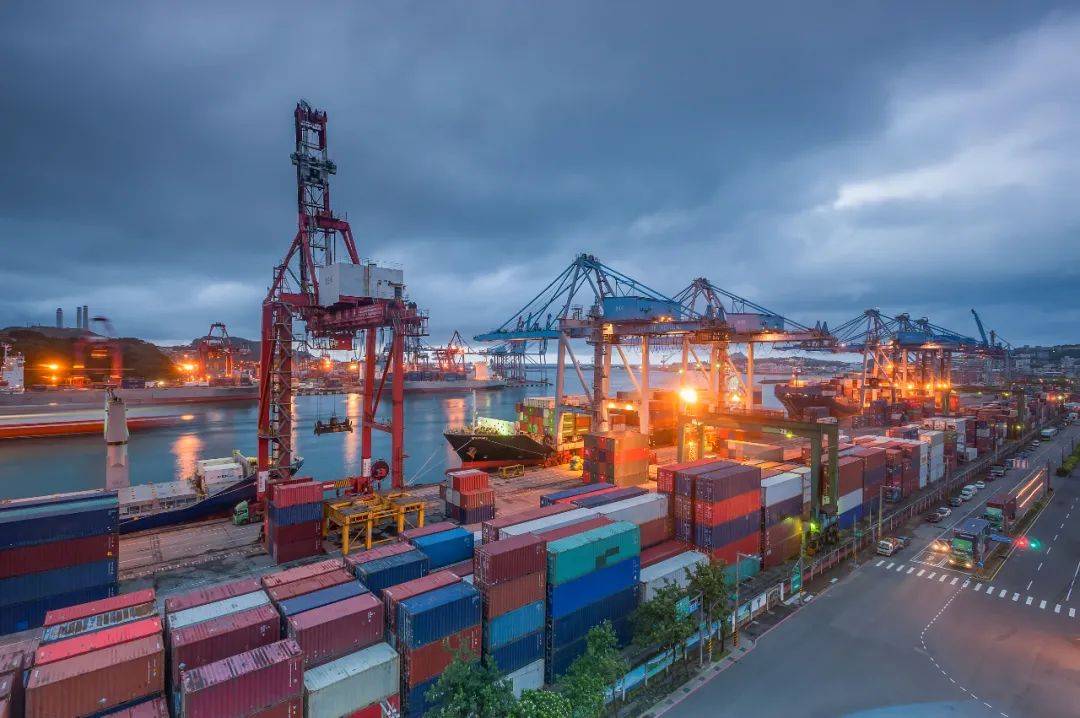 中國或成世界經(jīng)濟(jì)唯一亮點(diǎn)